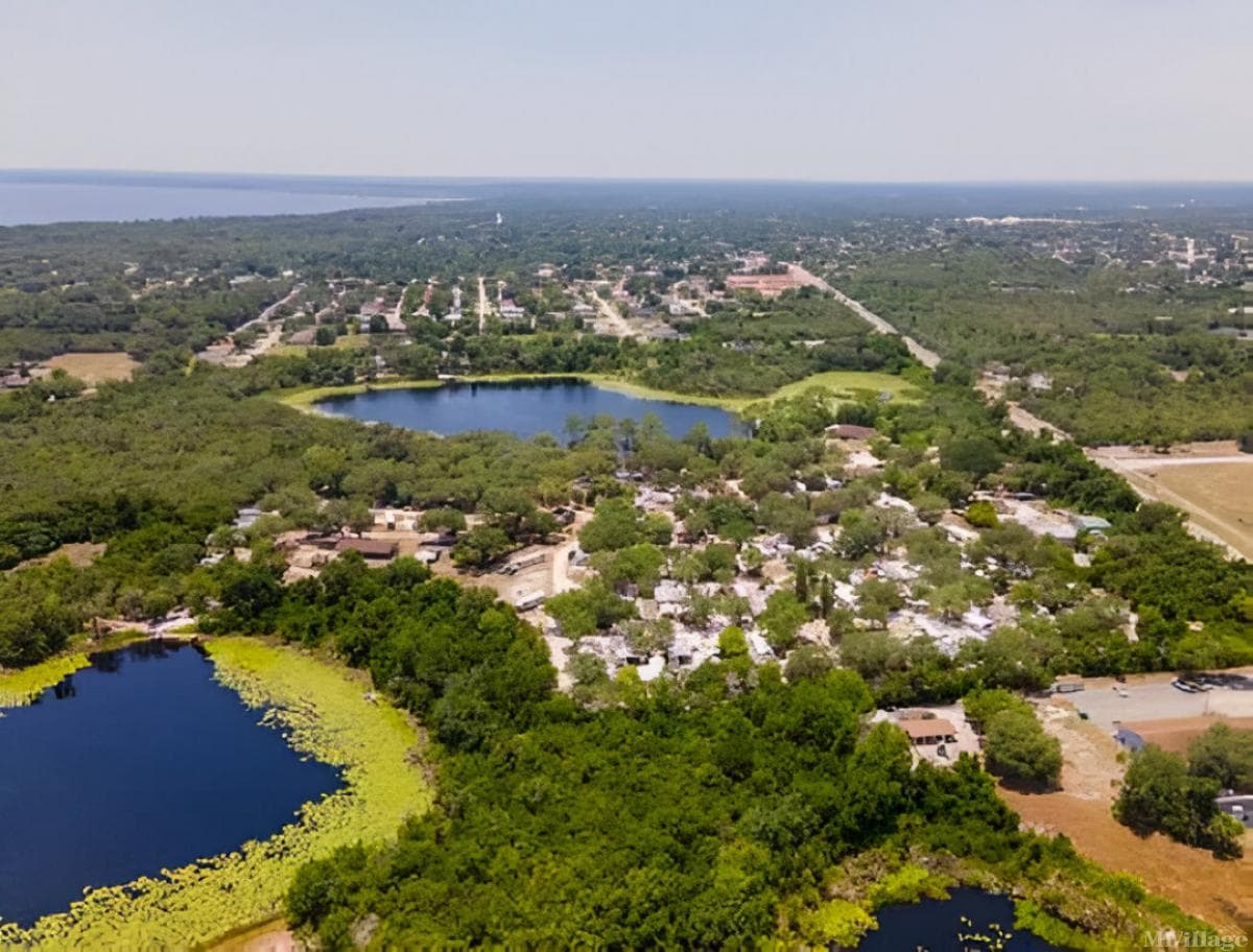 Paradise Lakes RV Park